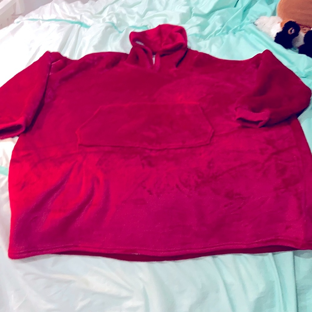 Cranberry red comfy